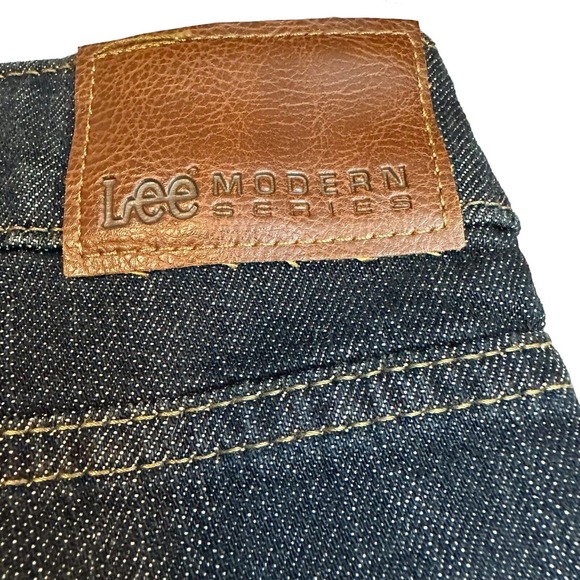 LEE Jeans Men 42X32 Straight Leg Mid-Rise Dark Blue‎ Denim Causal - Picture 6 of 9